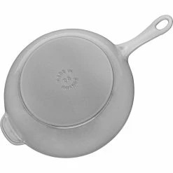 Staub 2.9 Qt Cast Iron Daily Pan | Graphite Grey 7 Staub 2.9 Qt Cast Iron Daily Pan | Graphite Grey -Cookware Sets Sales 2023 1010645 4
