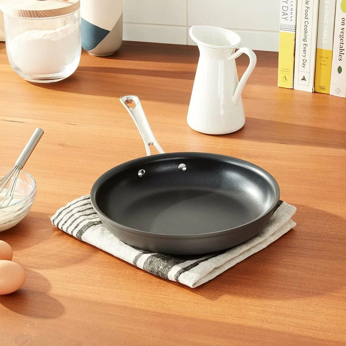 Cuisinart Contour Hard Anodized Open Skillet | 10" 5 Cuisinart Contour Hard Anodized Open Skillet | 10" - Image 5