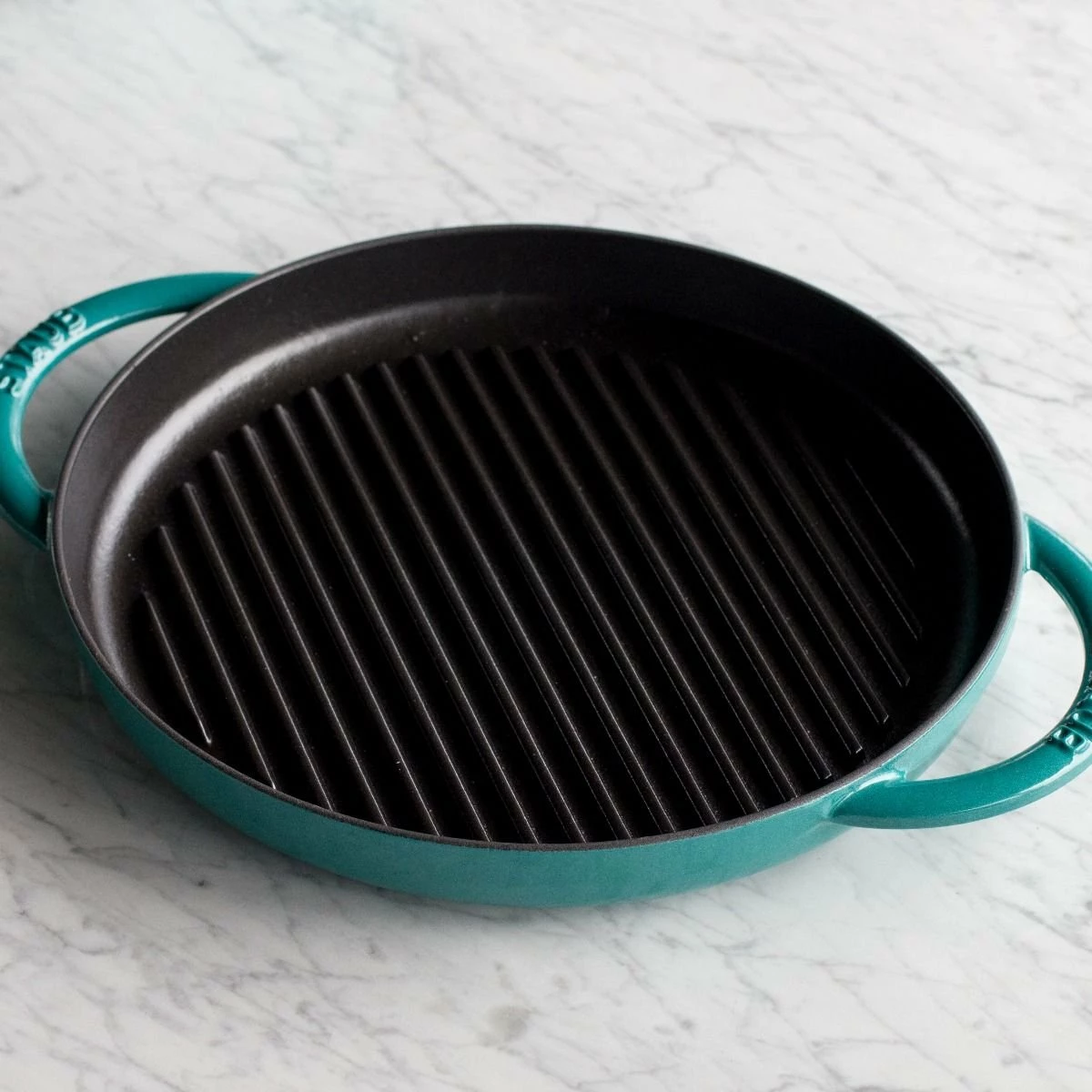 Staub 10" Cast Iron Pure Grill Pan | Turquoise 4 Staub 10" Cast Iron Pure Grill Pan | Turquoise - Image 4