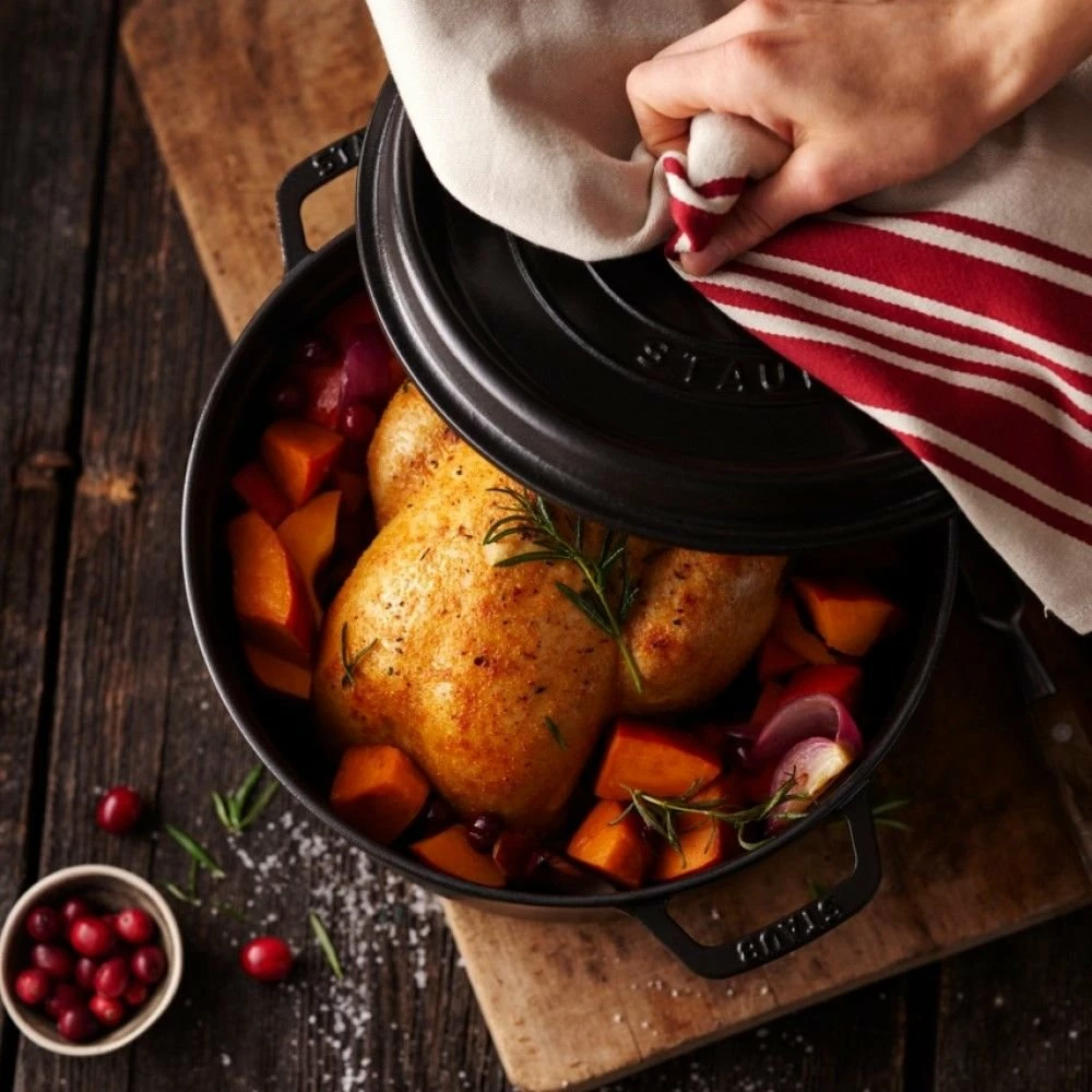 Staub 5.5 Qt. Round Cocotte/Dutch Oven | Matte Black 2 Staub 5.5 Qt. Round Cocotte/Dutch Oven | Matte Black - Image 2