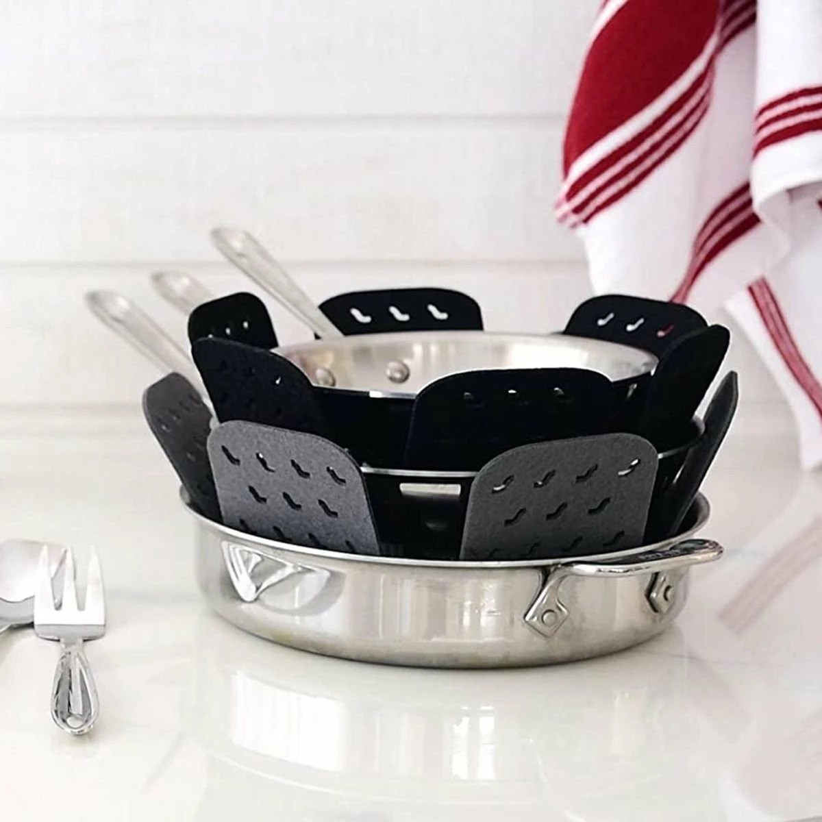 All-Clad Cookware Protectors (3-pack) | Black Pewter 3 All-Clad Cookware Protectors (3-pack) | Black Pewter - Image 3