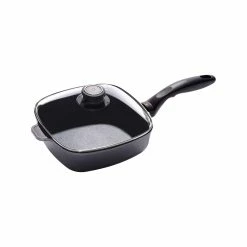 Swiss Diamond | HD 2.1-Quart Square Sauté Pan With Lid (8" X 8")