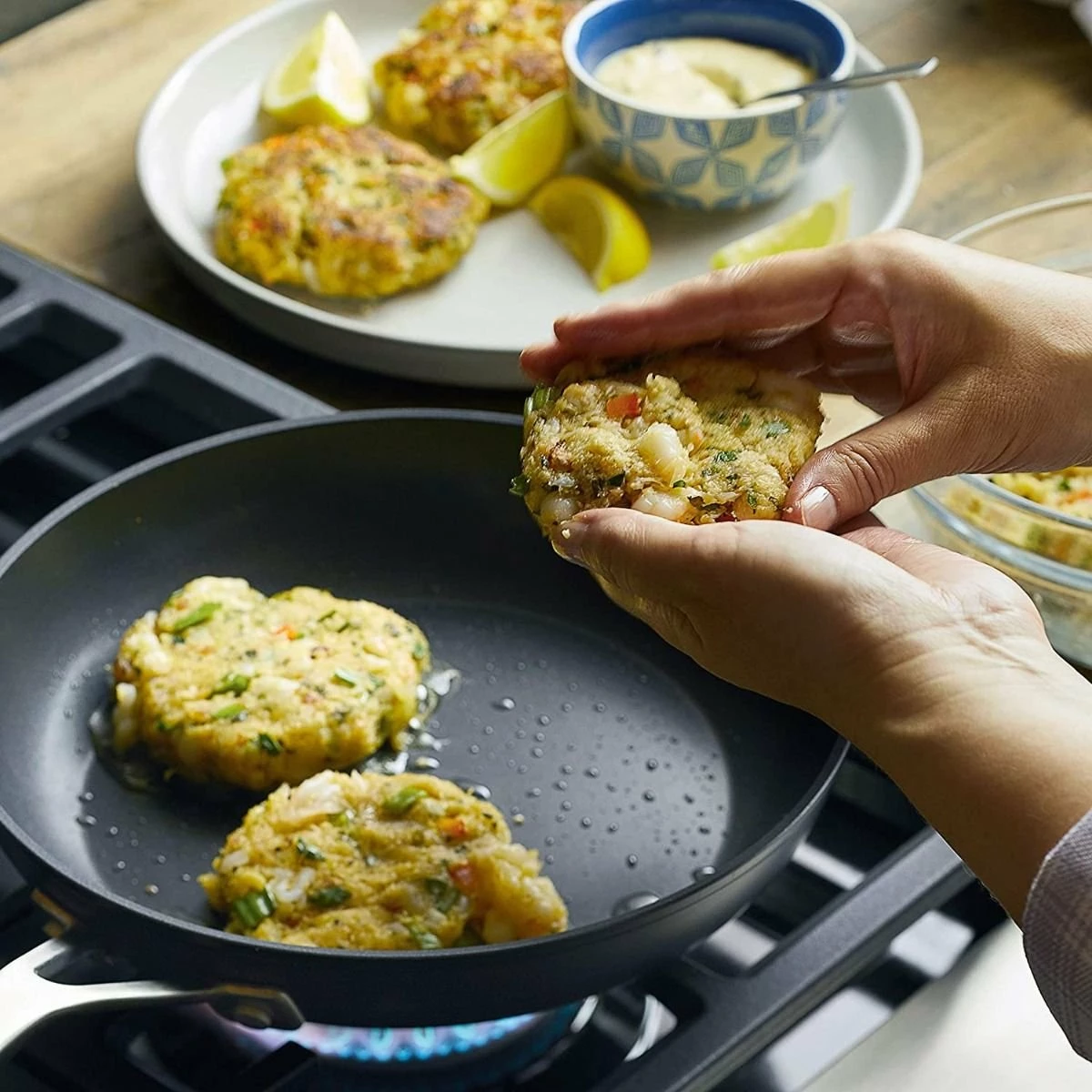 KitchenAid Non-Electrics KitchenAid 10" Hard Anodized Induction Fry Pan With Lid | Nonstick 10 KitchenAid Non-Electrics KitchenAid 10" Hard Anodized Induction Fry Pan With Lid | Nonstick - Image 10