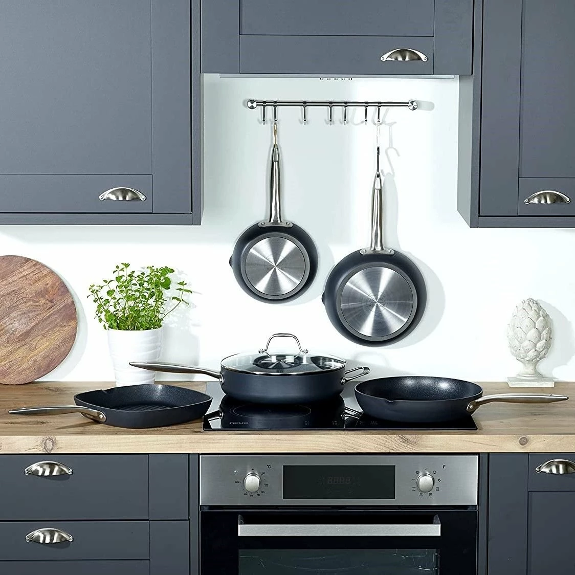 Zyliss Ultimate Pro Saute Pan | 11" 7 Zyliss Ultimate Pro Saute Pan | 11" - Image 7