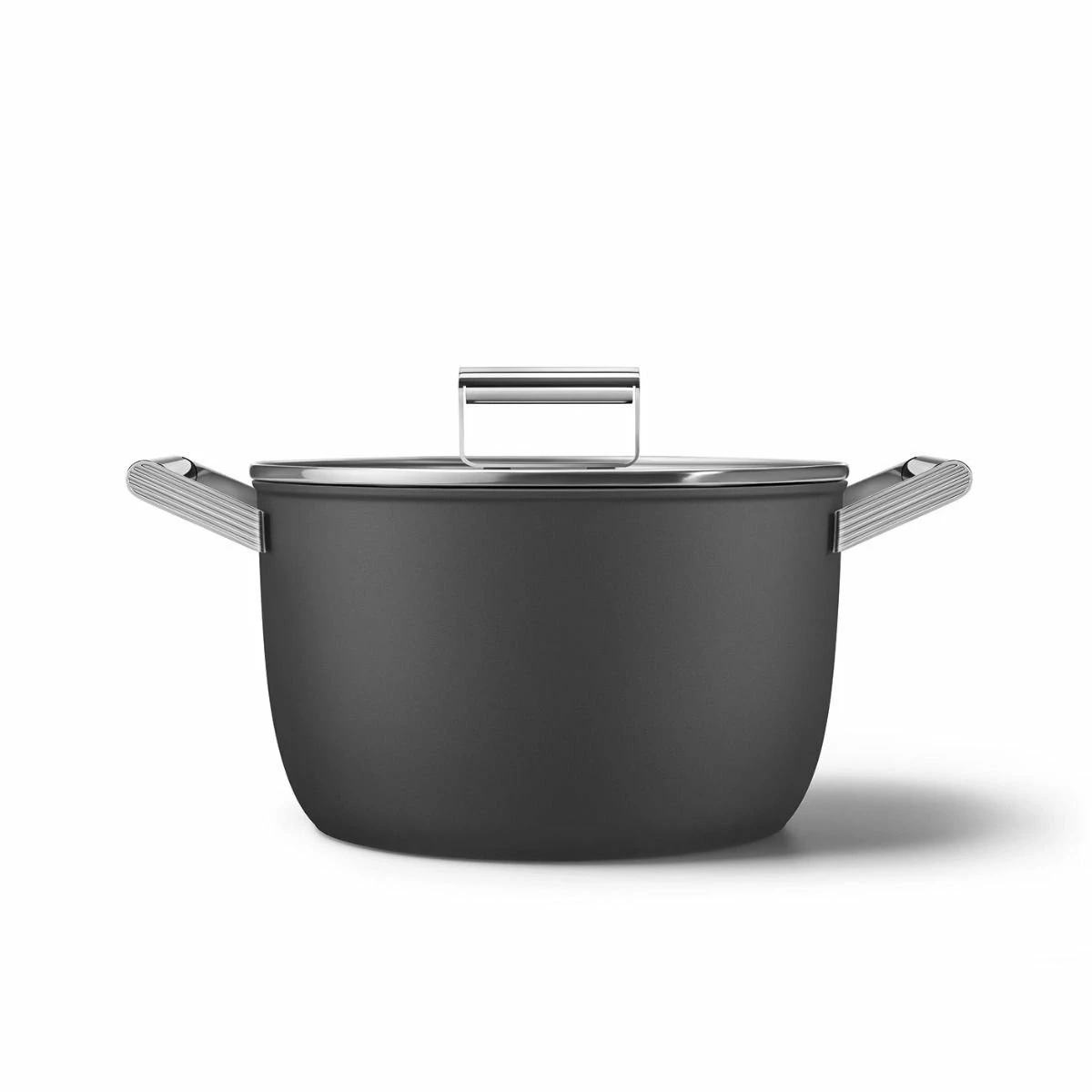 SMEG 8 Qt. Nonstick Casserole Dish With Lid | Black 1 SMEG 8 Qt. Nonstick Casserole Dish With Lid | Black