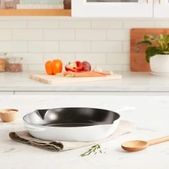 Staub 10" Frying Pan | White -Cookware Sets Sales 2023 fry4 1
