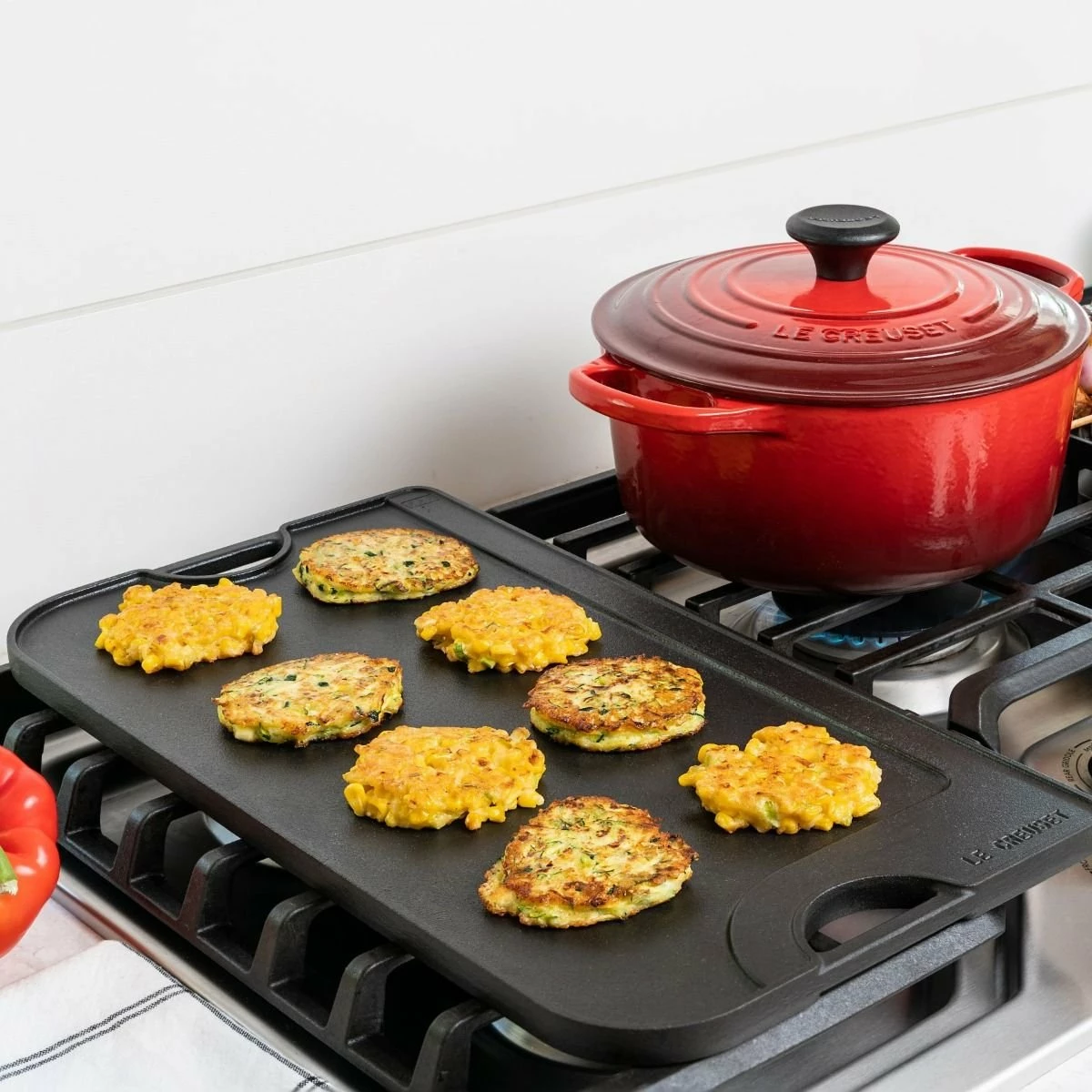 Le Creuset Giant Cast Iron Reversible Grill/Griddle 2 Le Creuset Giant Cast Iron Reversible Grill/Griddle - Image 2