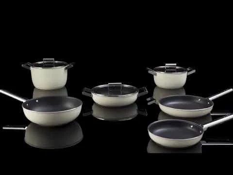 SMEG 12" Nonstick Fry Pan | Black 5 SMEG 12" Nonstick Fry Pan | Black - Image 5