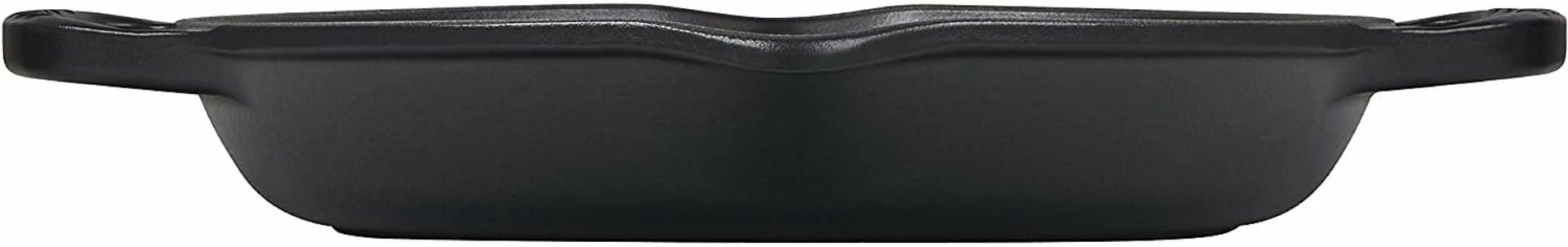 Le Creuset 9.75" Deep Round Signature Grill Pan | Licorice 2 Le Creuset 9.75" Deep Round Signature Grill Pan | Licorice - Image 2