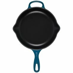 Le Creuset 9" Signature Enameled Cast Iron Skillet | Deep Teal 7 Le Creuset 9" Signature Enameled Cast Iron Skillet | Deep Teal -Cookware Sets Sales 2023 ls2024 237d 3