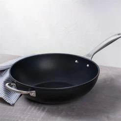 Le Creuset 12" Stir Fry Pan | Toughened Nonstick Pro -Cookware Sets Sales 2023 tnsp5000 30e