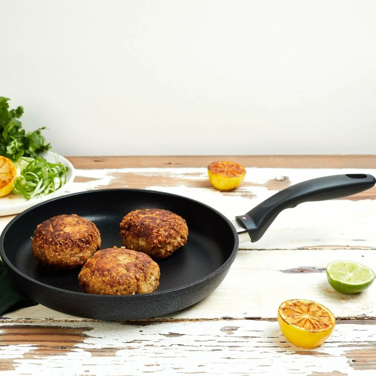 Swiss Diamond | XD Fry Pan - 9.5" 4 Swiss Diamond | XD Fry Pan - 9.5" - Image 4