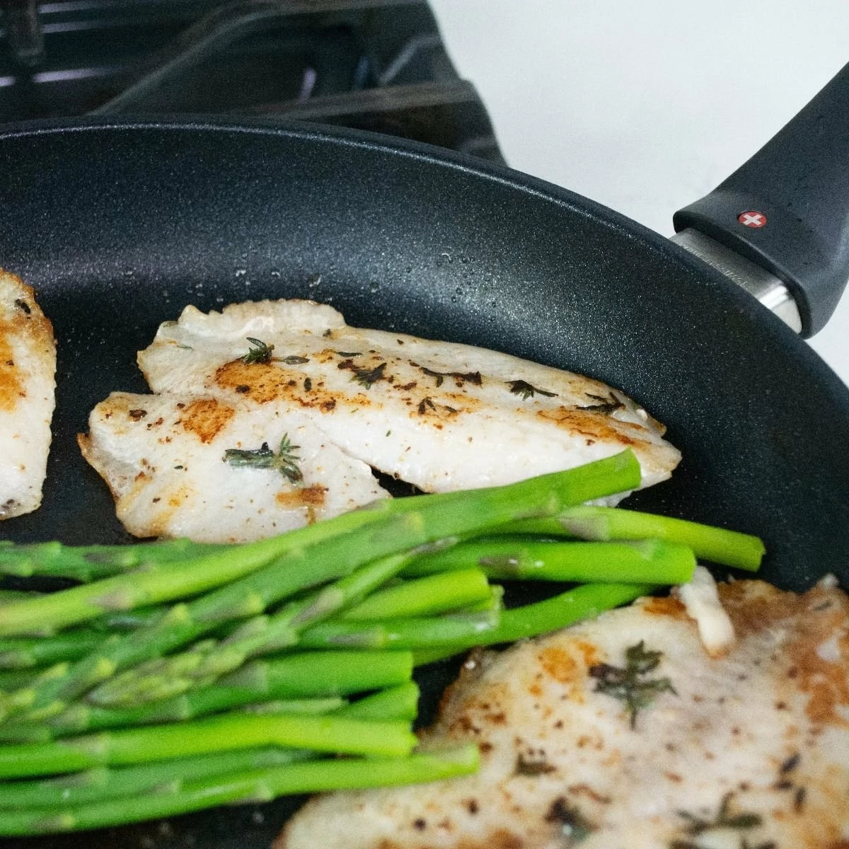 Swiss Diamond | XD Fry Pan - 11" 4 Swiss Diamond | XD Fry Pan - 11" - Image 4