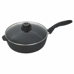 Swiss Diamond | XD Sauté Pan With Lid - 10.25" (3.8 Quart)