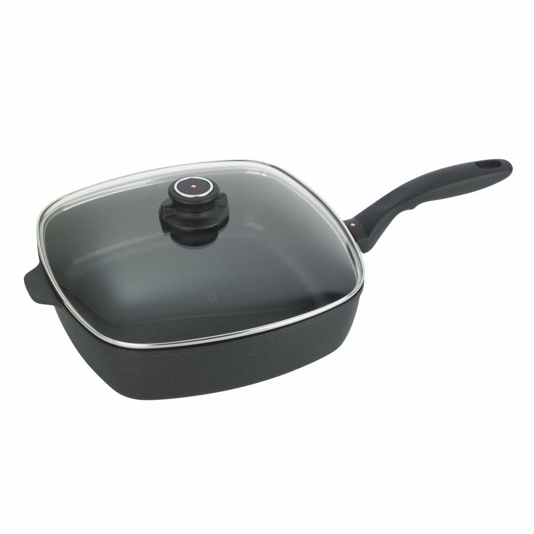 Swiss Diamond | XD Square Sauté Pan With Lid - 11" X 11" (5.3 Qt.) 1 Swiss Diamond | XD Square Sauté Pan With Lid - 11" X 11" (5.3 Qt.)