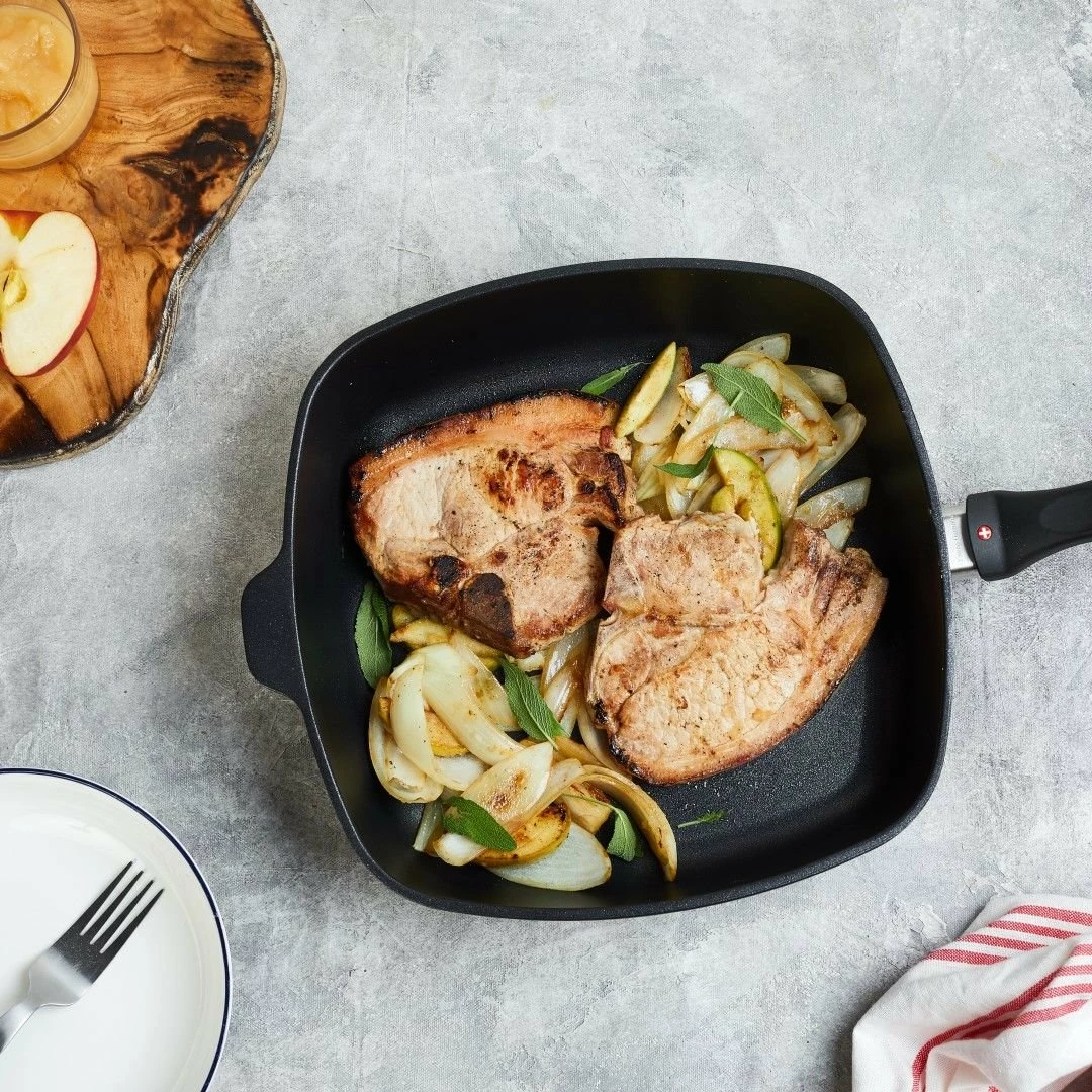 Swiss Diamond | XD Square Sauté Pan With Lid - 11" X 11" (5.3 Qt.) 2 Swiss Diamond | XD Square Sauté Pan With Lid - 11" X 11" (5.3 Qt.) - Image 2