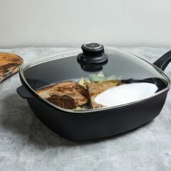 Swiss Diamond | XD Square Sauté Pan With Lid - 11" X 11" (5.3 Qt.) 7 Swiss Diamond | XD Square Sauté Pan With Lid - 11" X 11" (5.3 Qt.) -Cookware Sets Sales 2023 xdpan5